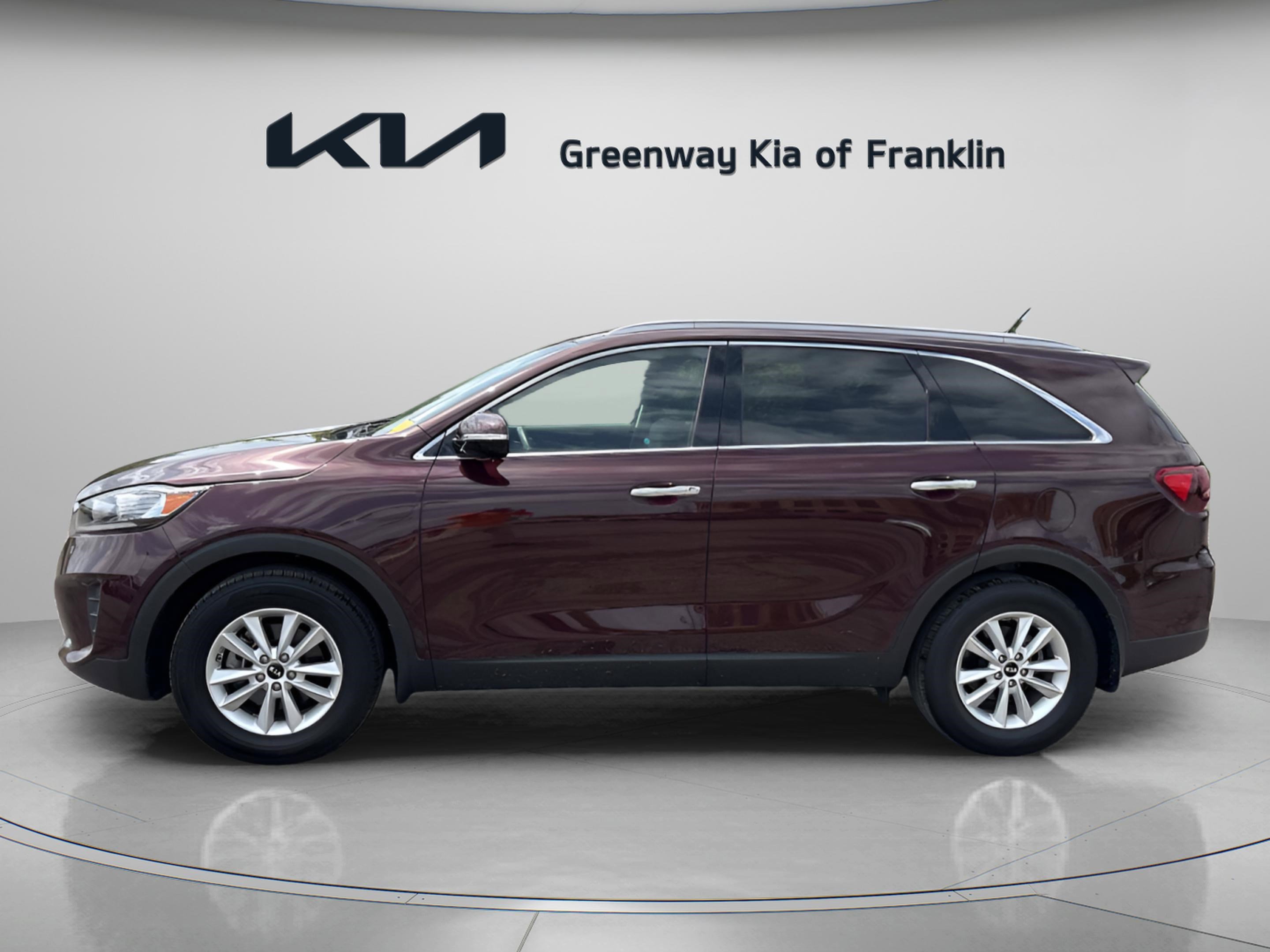 Used 2020 Kia Sorento LX w/ LX I4 Convenience Package image 4