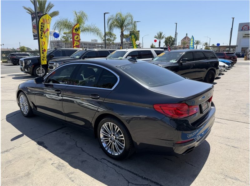 Used 2019 BMW 540i w/ Convenience Package RWD image 11