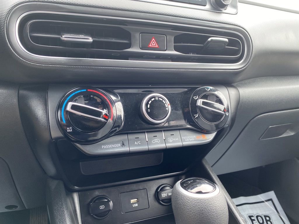 Certified 2023 Hyundai Kona SEL image 17