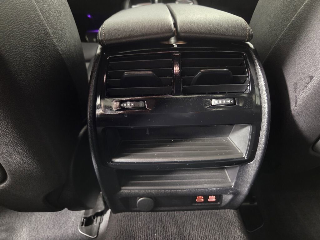 Used 2023 BMW 530i w/ M Sport Package image 27