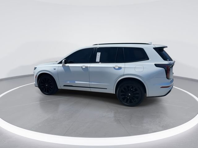 Used 2021 Cadillac XT6 Sport w/ LPO, ONYX Package AWD/4WD image 5