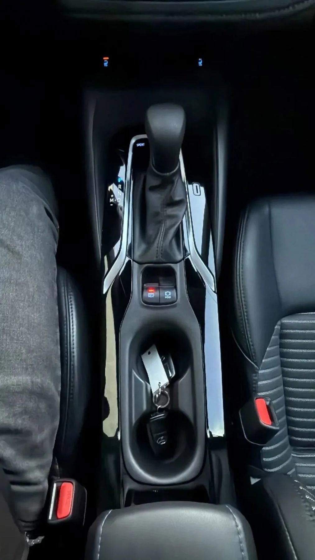 Used 2021 Toyota Corolla XSE image 20