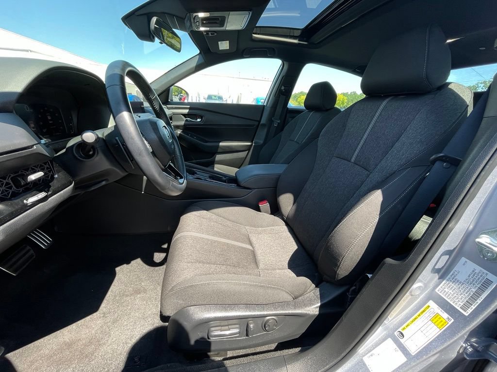 Certified 2025 Honda Accord Sport image 26