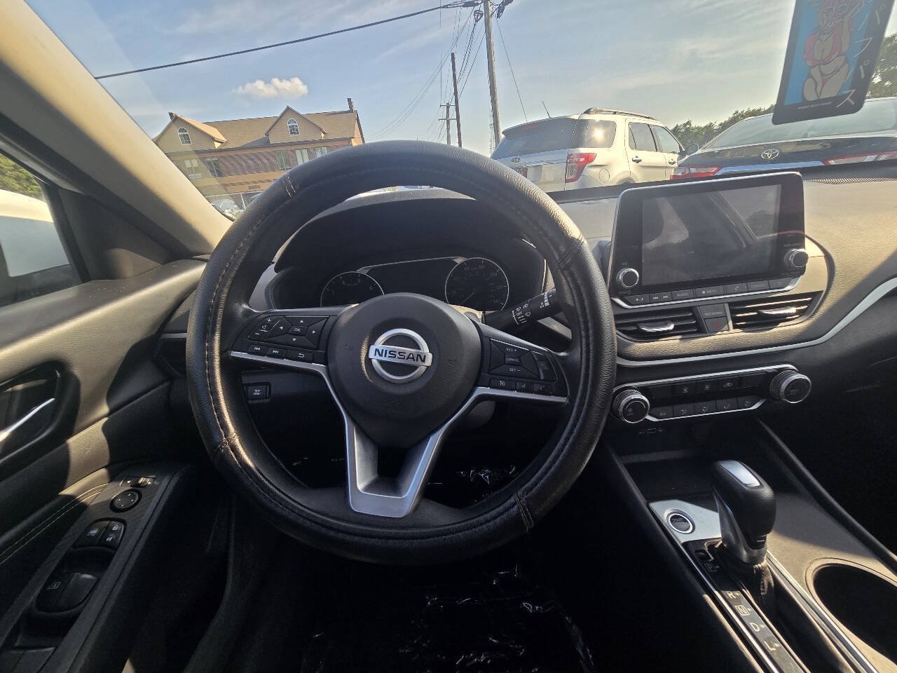 Used 2020 Nissan Altima 2.5 S FWD image 29