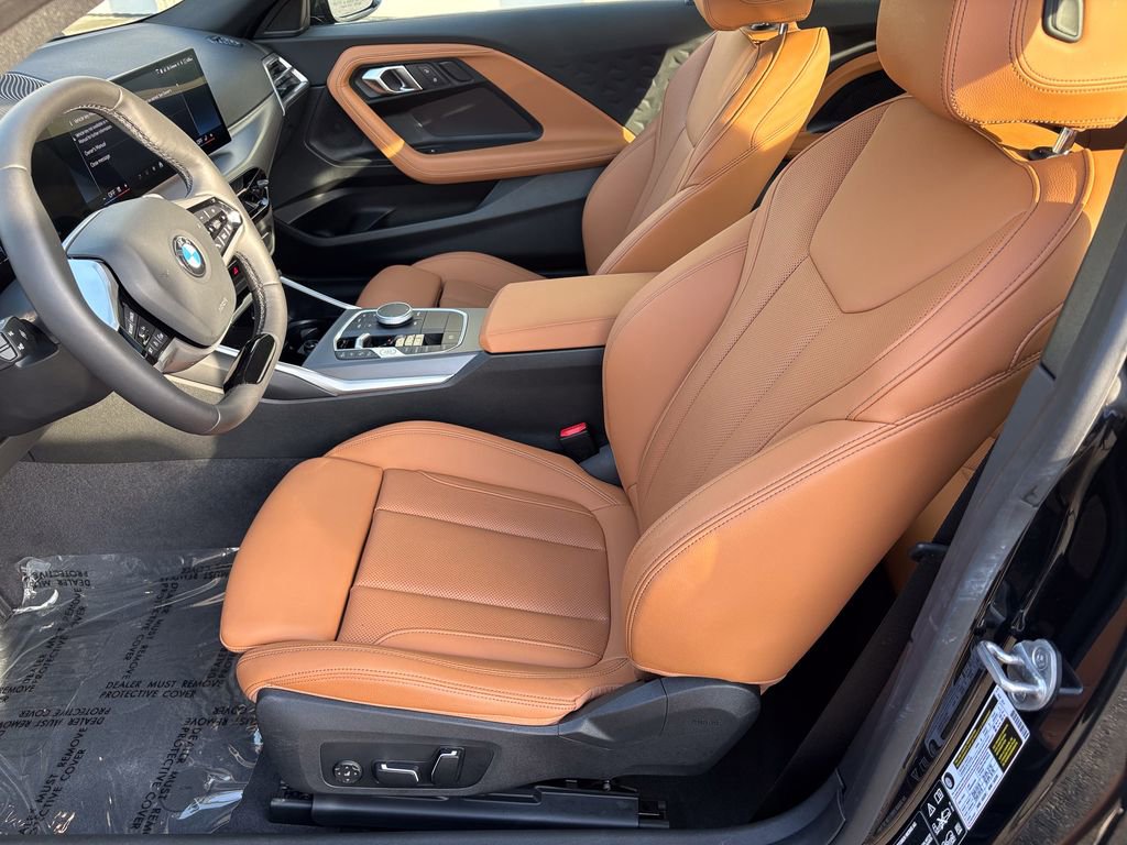 Used 2025 BMW 230i xDrive Coupe w/ Convenience Package AWD/4WD image 16
