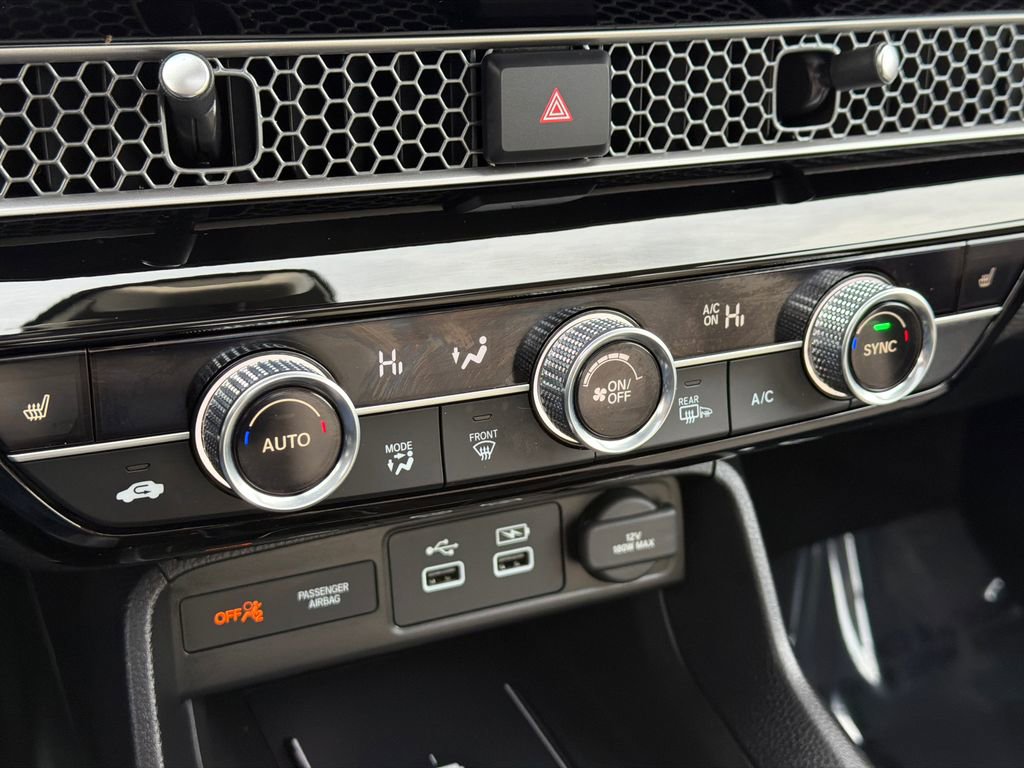 Used 2024 Honda Civic Touring image 25