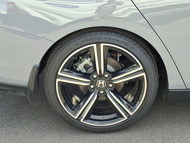 Used 2025 Honda Accord Sport image 28
