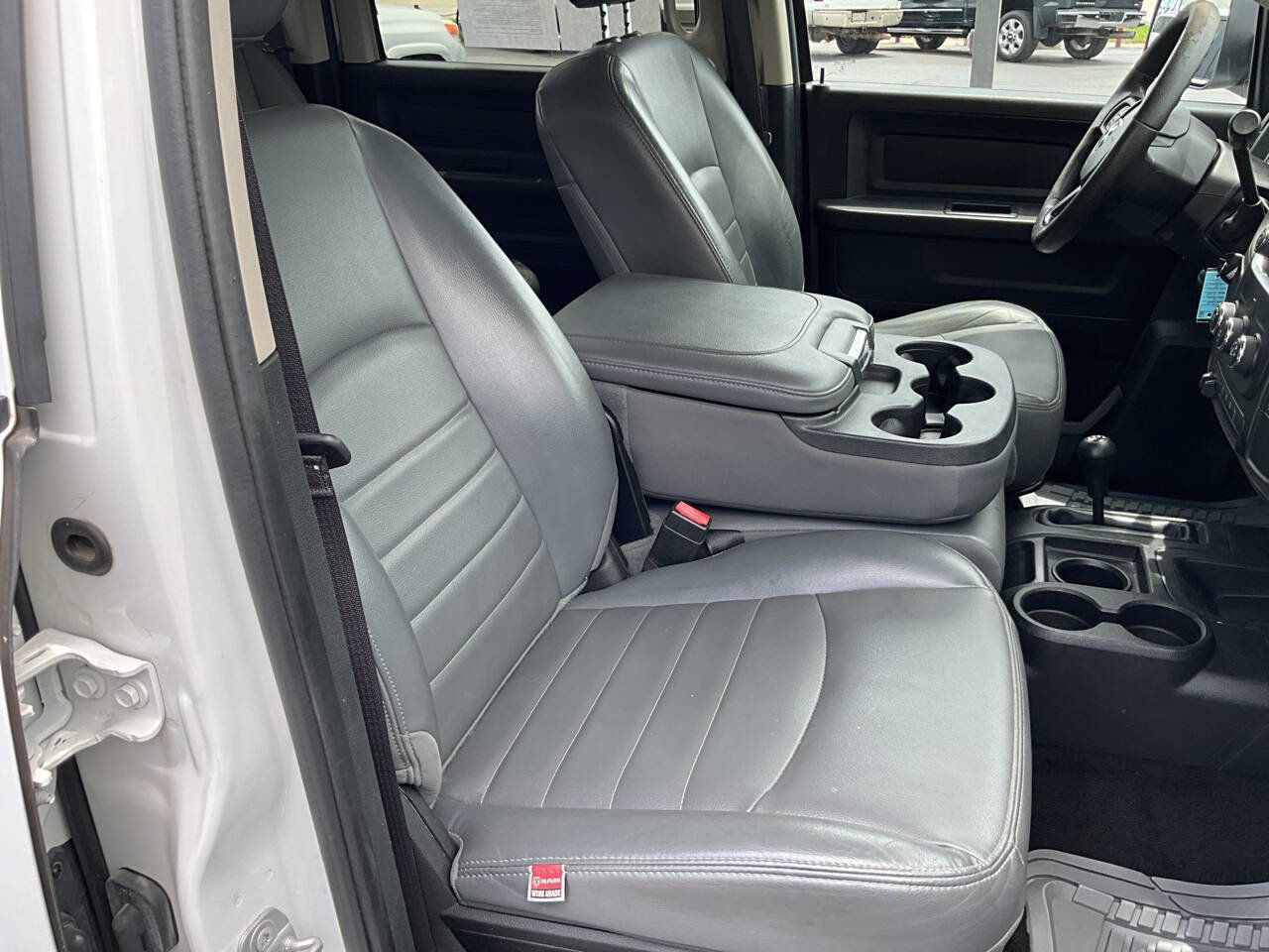 Used 2017 RAM 2500 Tradesman w/ Popular Equipment Group AWD/4WD image 16