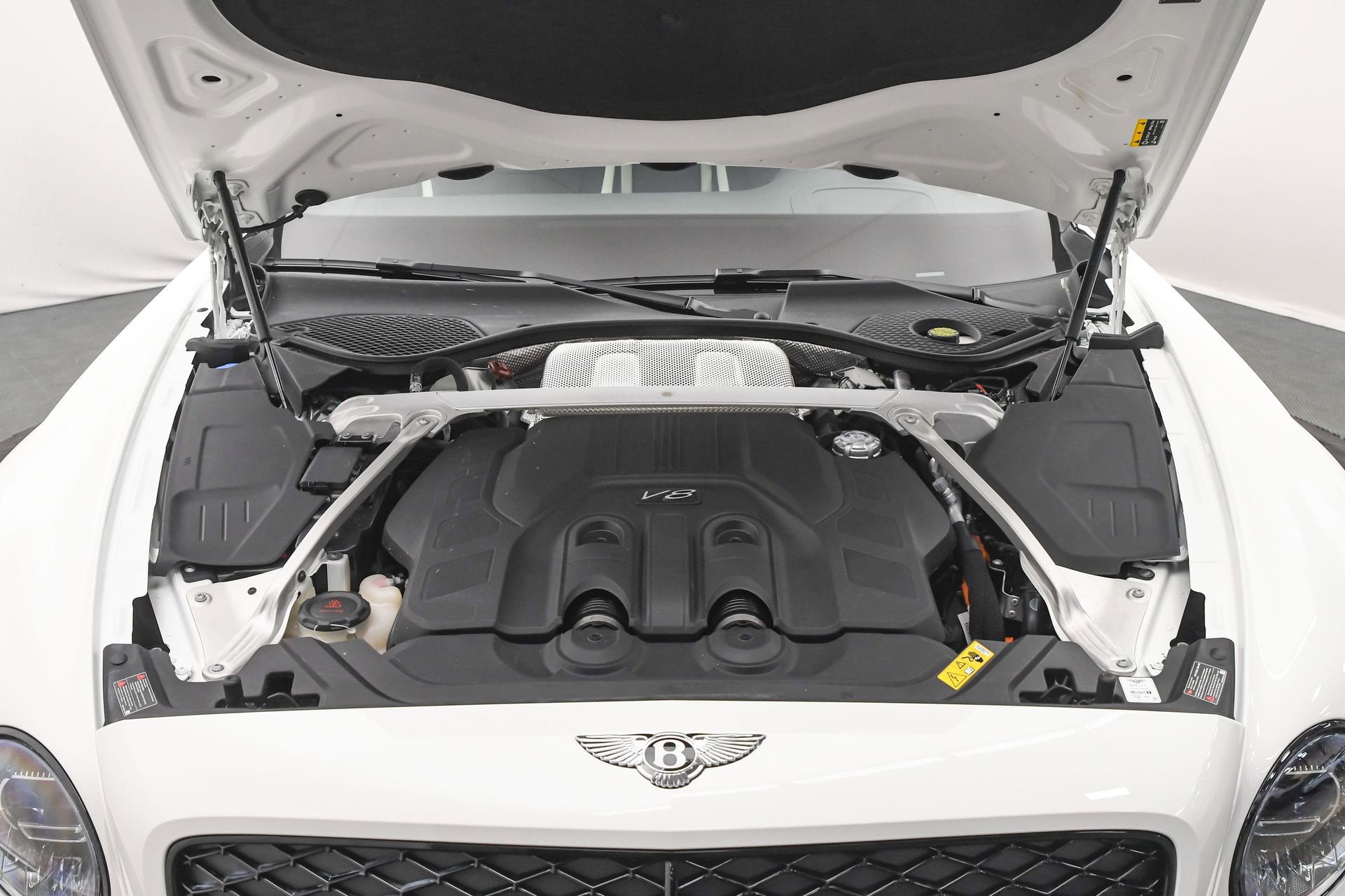 New 2025 Bentley Flying Spur Plug-In Hybrid image 30