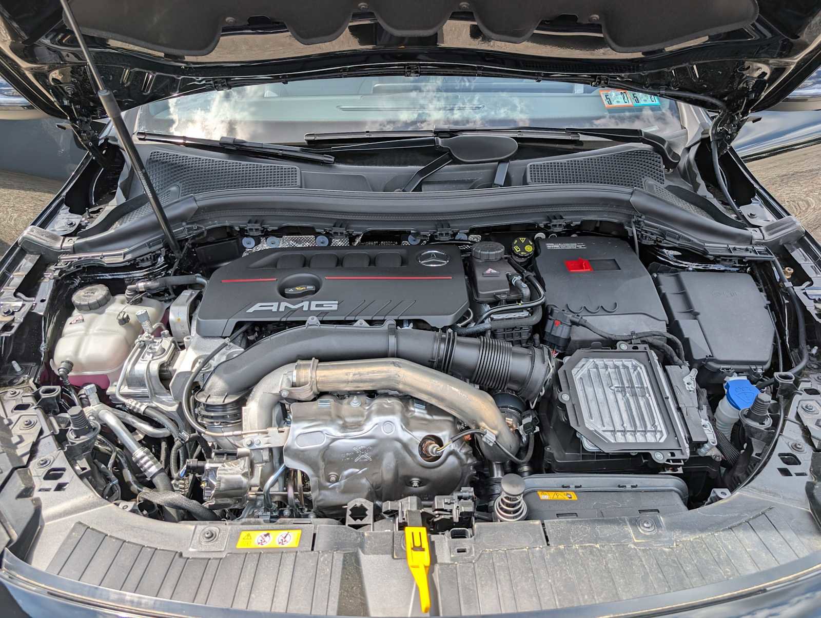 New 2026 Mercedes-Benz GLA 35 AMG 4MATIC image 11