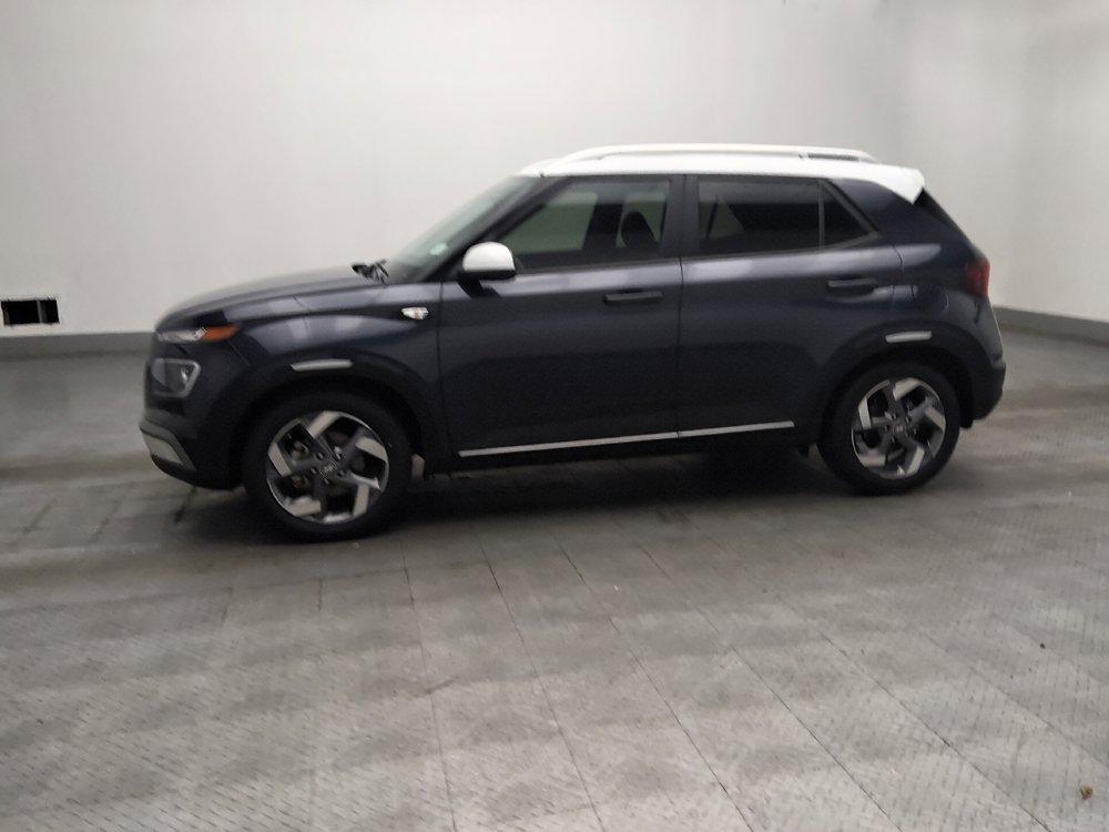 Used 2021 Hyundai Venue w/ Cargo Package FWD image 2