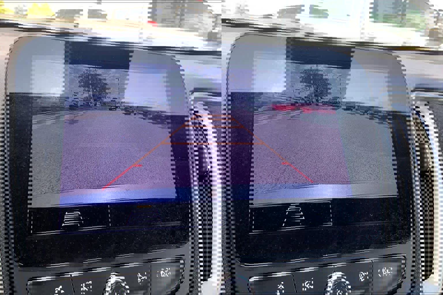 Used 2025 Chevrolet Malibu LS FWD image 27