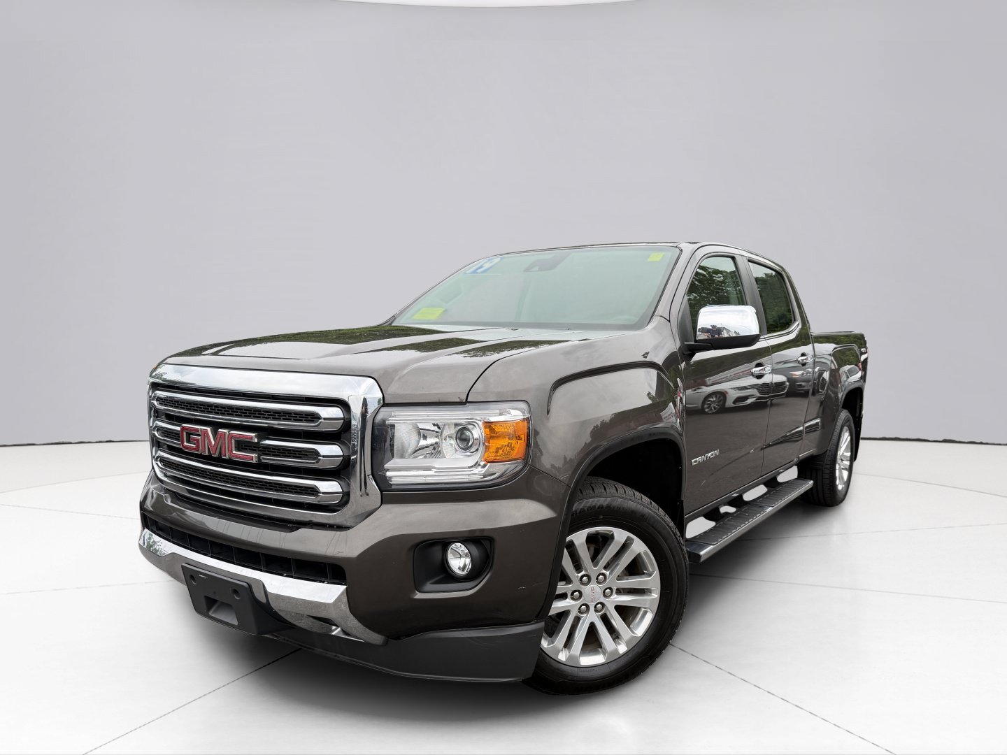 Used 2019 GMC Canyon SLT w/ Driver Alert Package AWD/4WD image 1