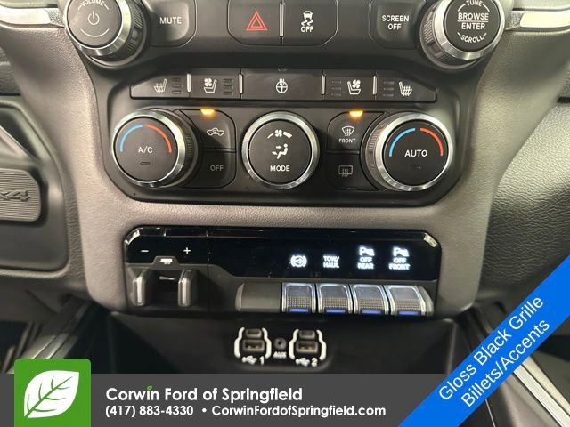 Used 2022 RAM 2500 Laramie w/ Night Edition image 27