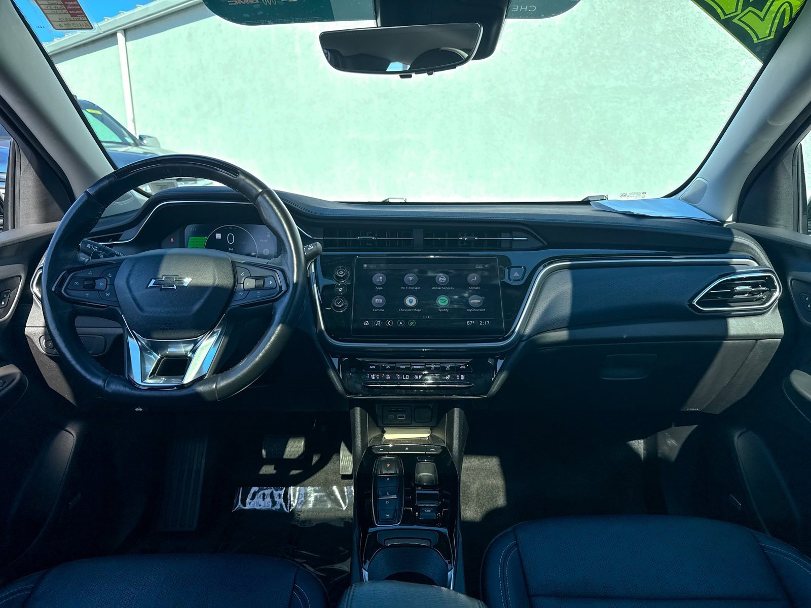 Used 2022 Chevrolet Bolt EUV Premier w/ Launch Edition image 29