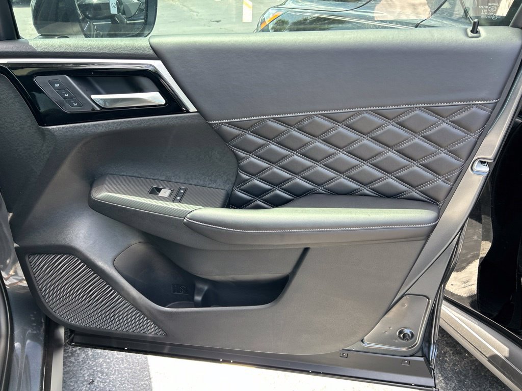 New 2026 Nissan Rogue Platinum AWD/4WD image 44