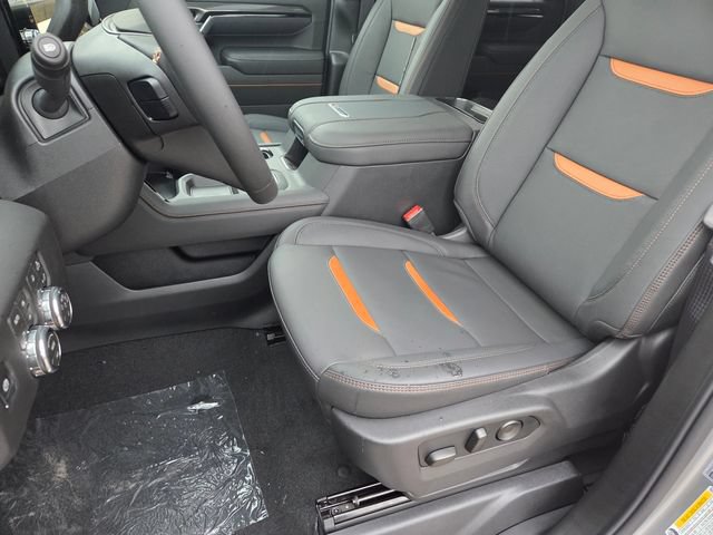 New 2026 GMC Sierra 2500 AT4 w/ AT4 Premium Plus Package AWD/4WD image 27