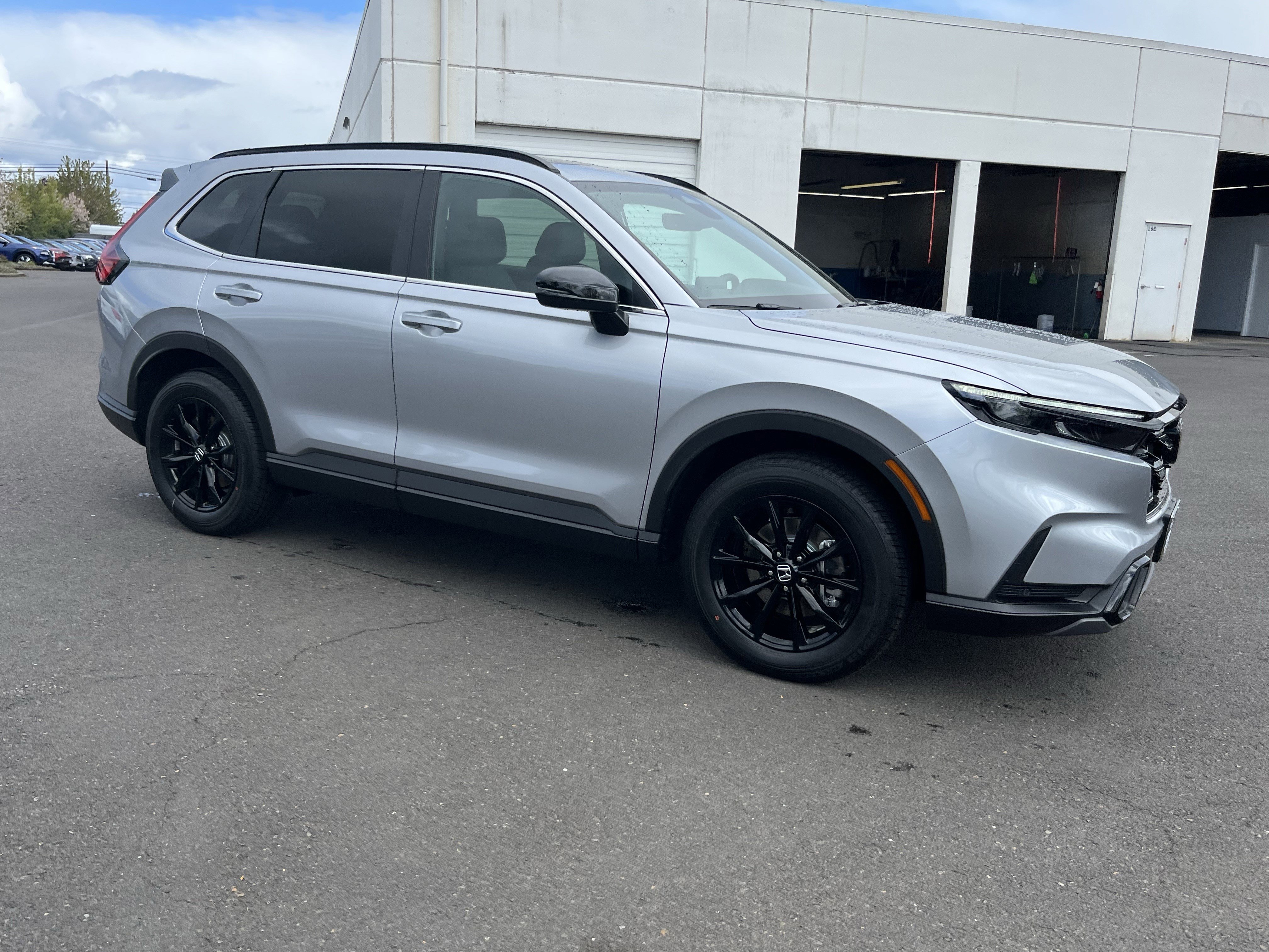 Used 2025 Honda CR-V Sport-L image 7