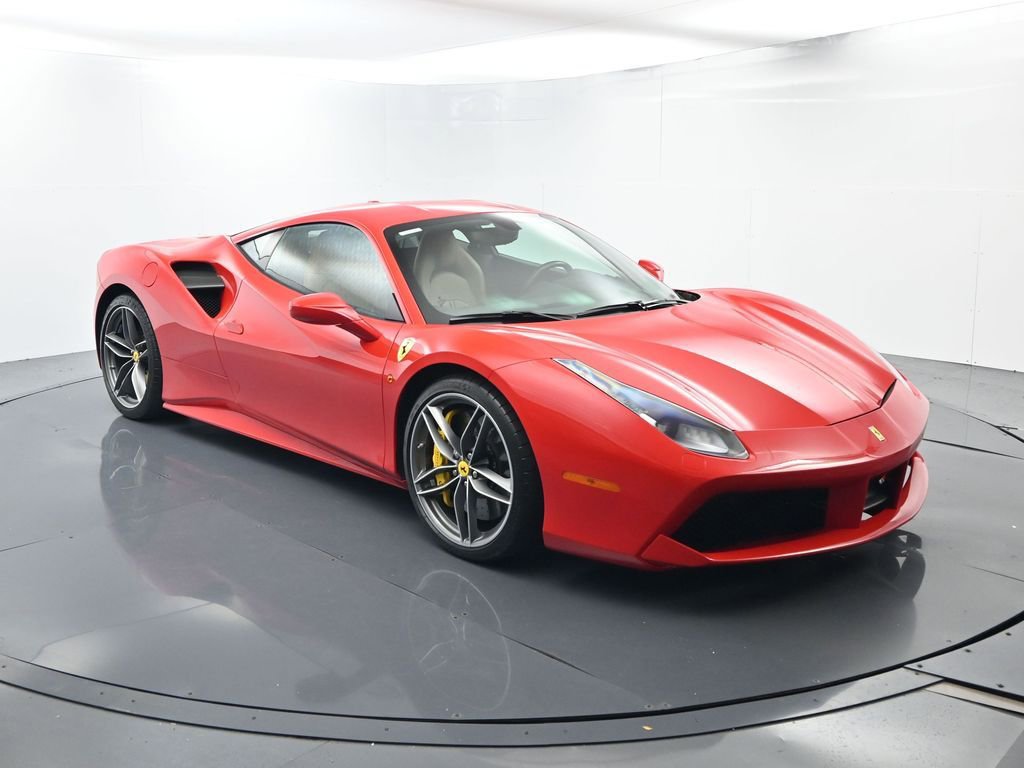 Used 2018 Ferrari 488 GTB RWD image 17