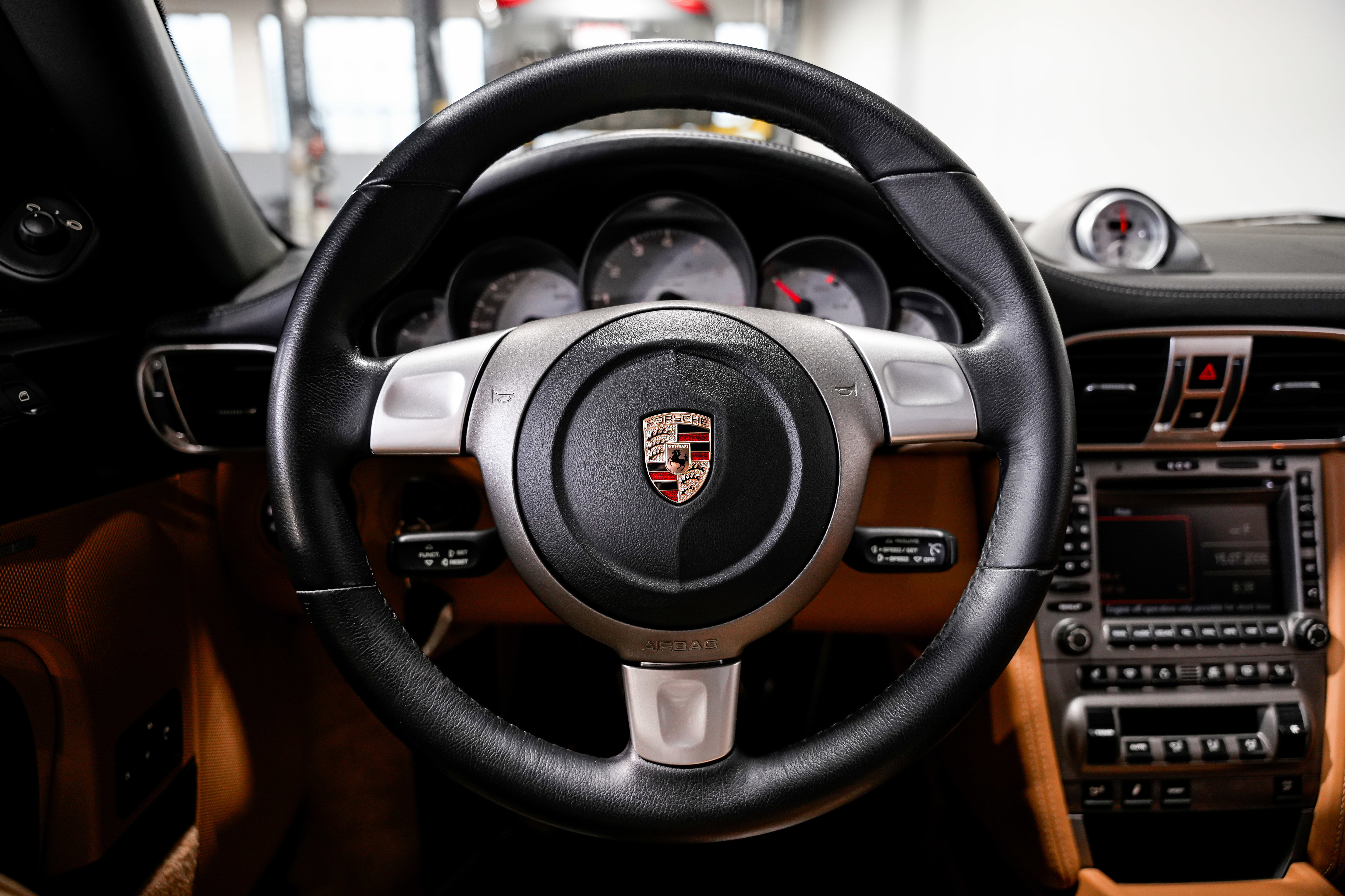 Used 2008 Porsche 911 Carrera 4S AWD/4WD image 10