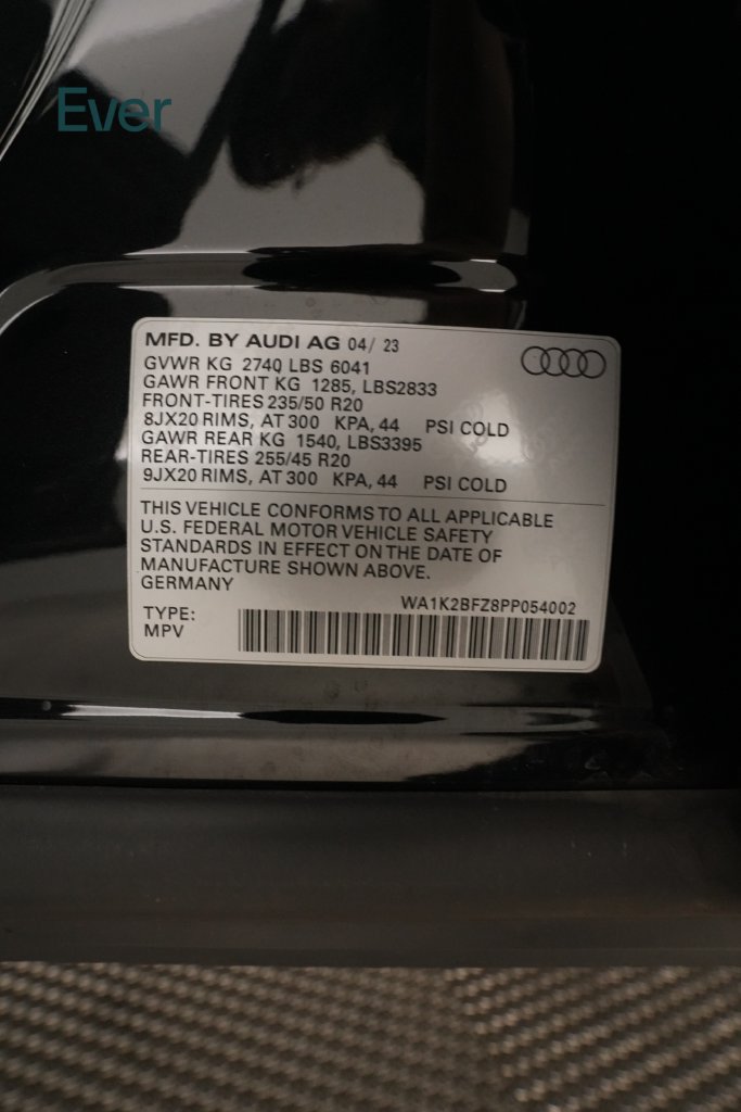 Used 2023 Audi Q4 e-tron Premium w/ Convenience Package AWD/4WD image 28