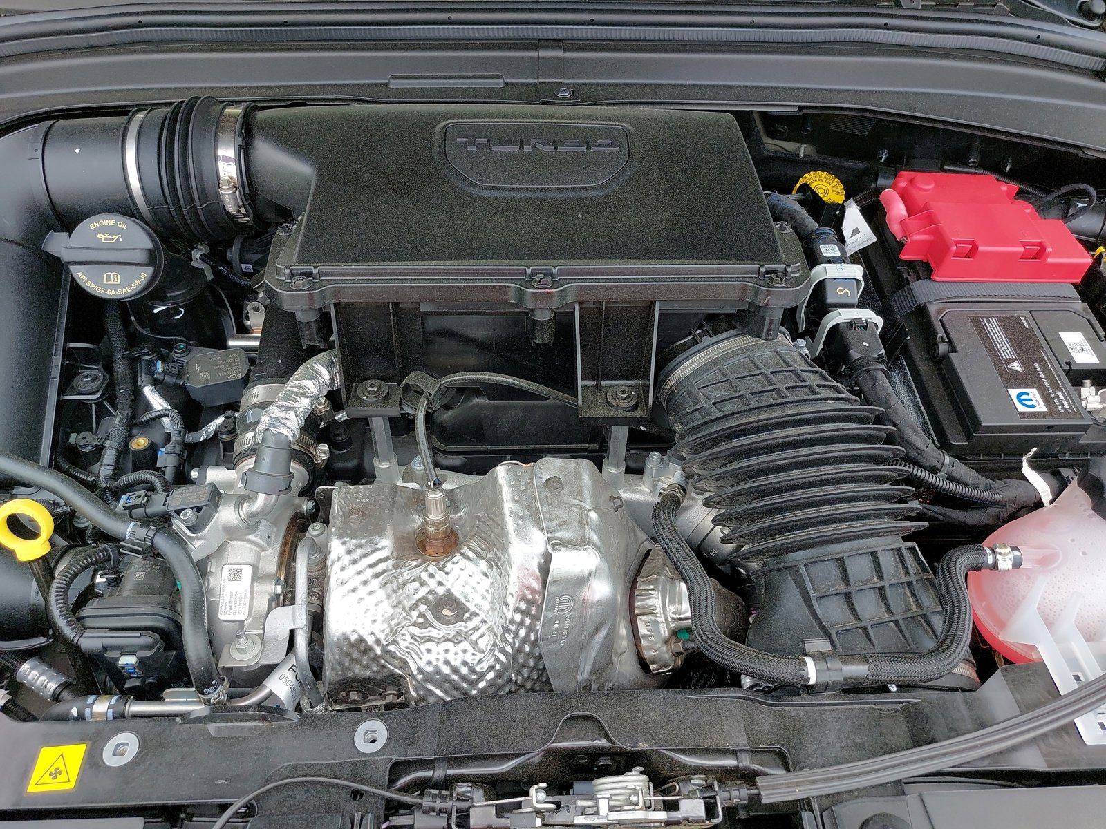 New 2025 Alfa Romeo Tonale w/ Premium Package image 32