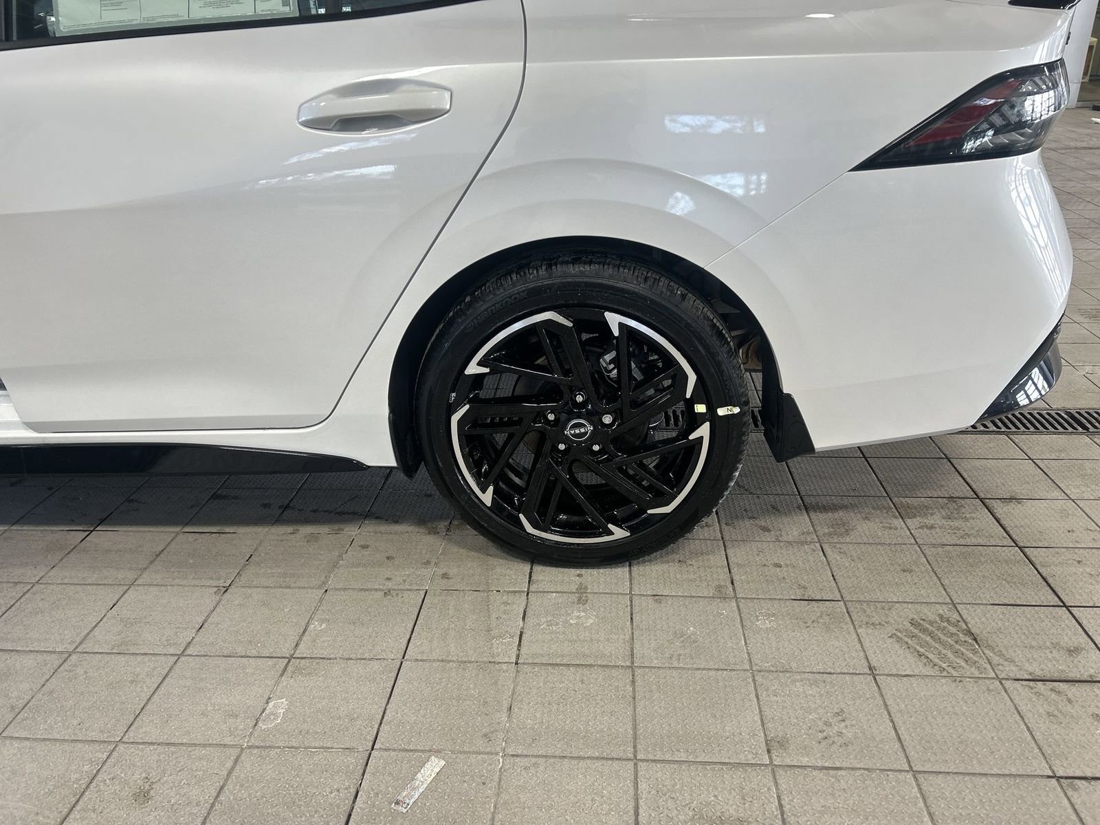 New 2026 Nissan Sentra SR w/ SR Premium Package FWD image 6