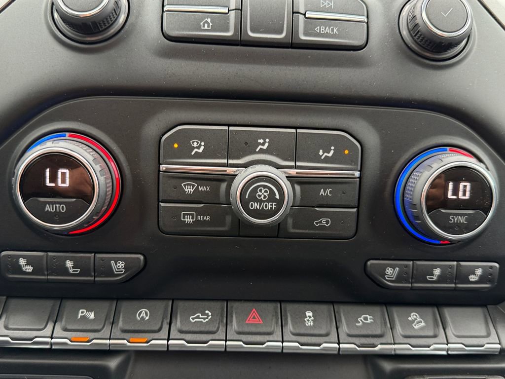 Used 2020 Chevrolet Silverado 1500 LTZ w/ LTZ Texas Edition image 17