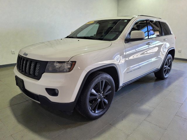 Used 2012 Jeep Grand Cherokee Altitude image 20