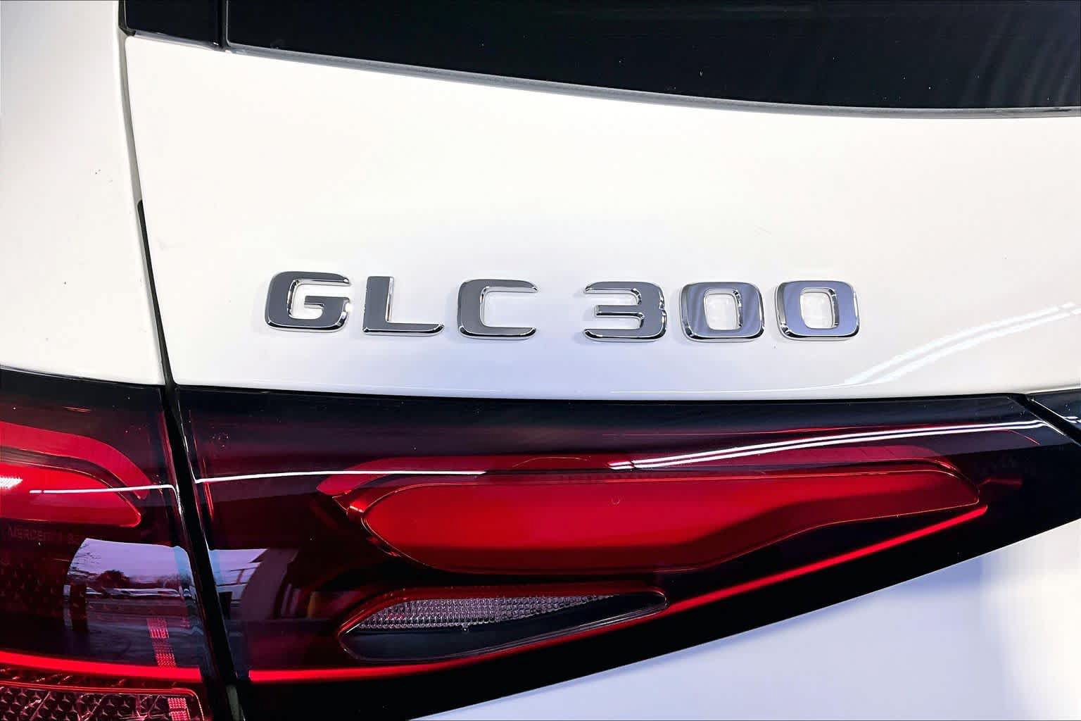 New 2026 Mercedes-Benz GLC 300 4MATIC image 6