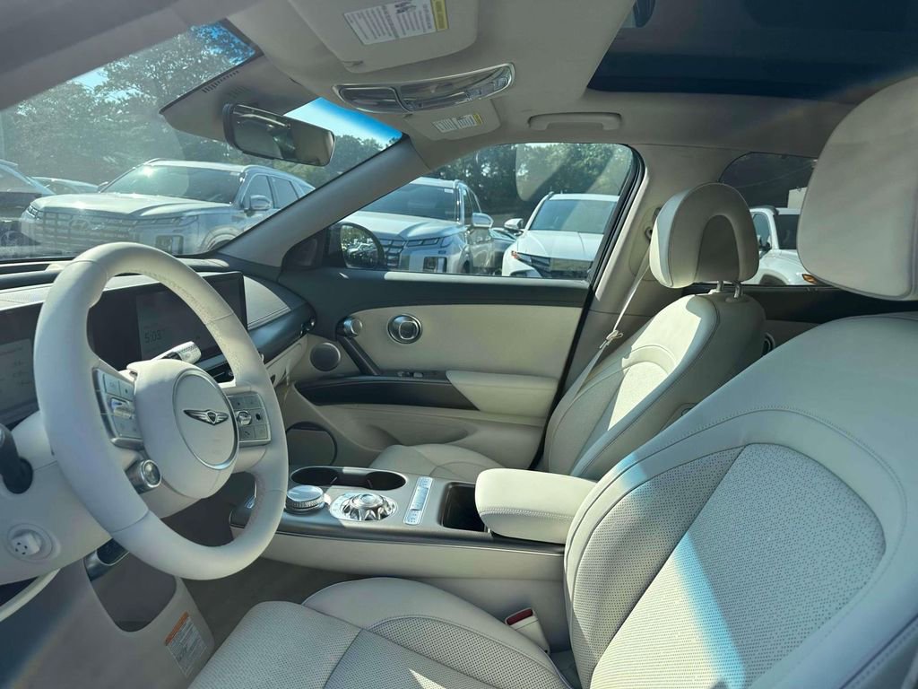 New 2024 Genesis GV60 Advanced w/ Cargo Package AWD/4WD image 27