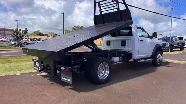 Used 2024 RAM 5500 Tradesman AWD/4WD image 4