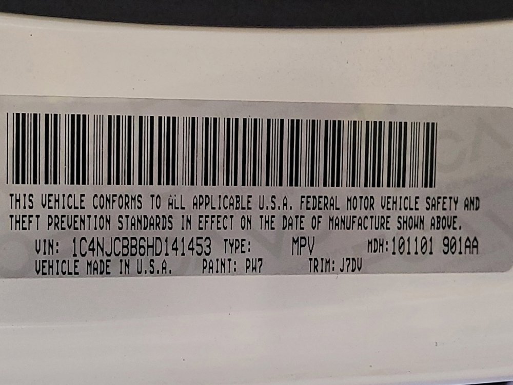 Used 2017 Jeep Compass 75th Anniversary w/ Power Value Group image 33