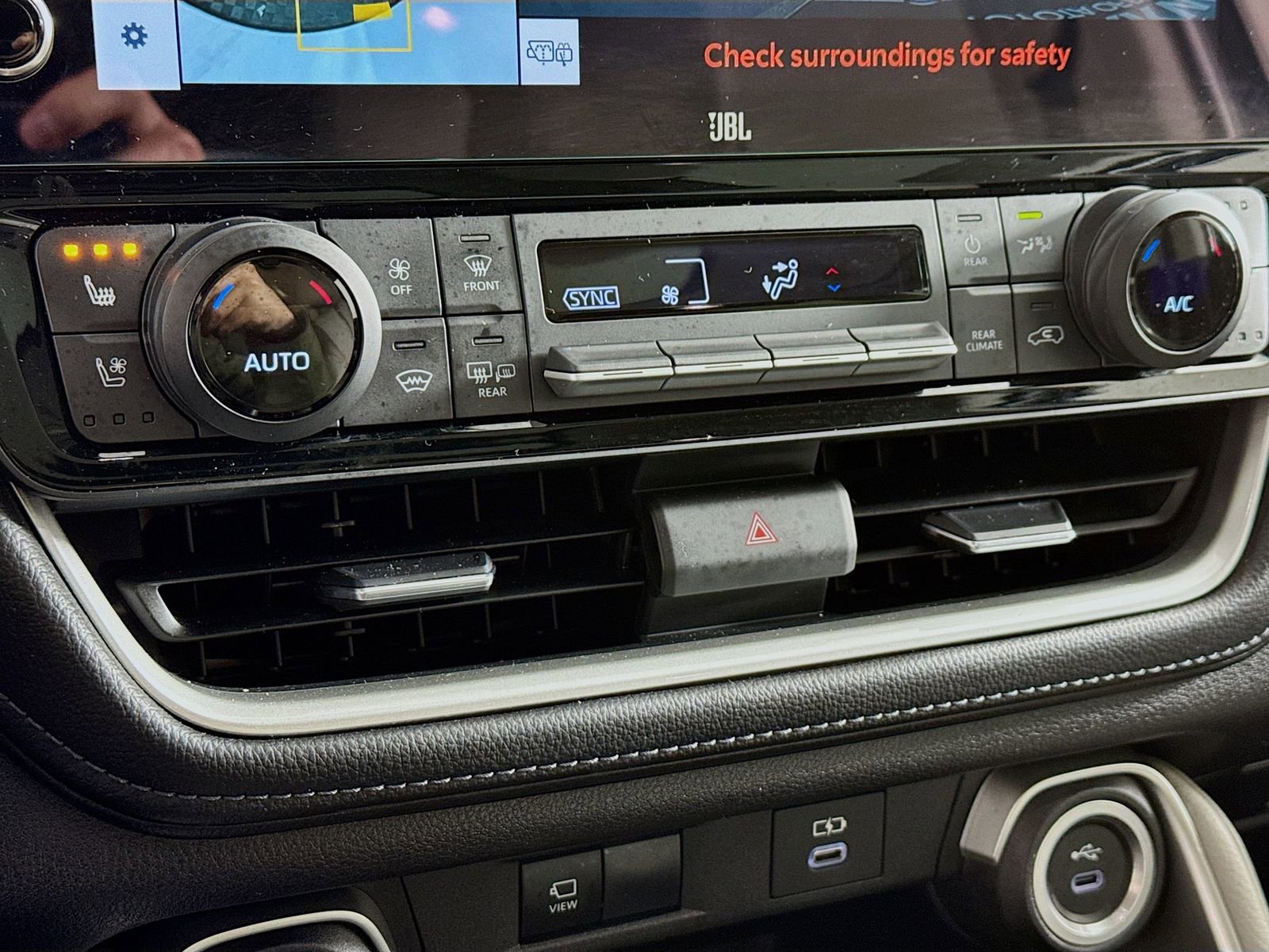 Certified 2025 Toyota Grand Highlander AWD image 13