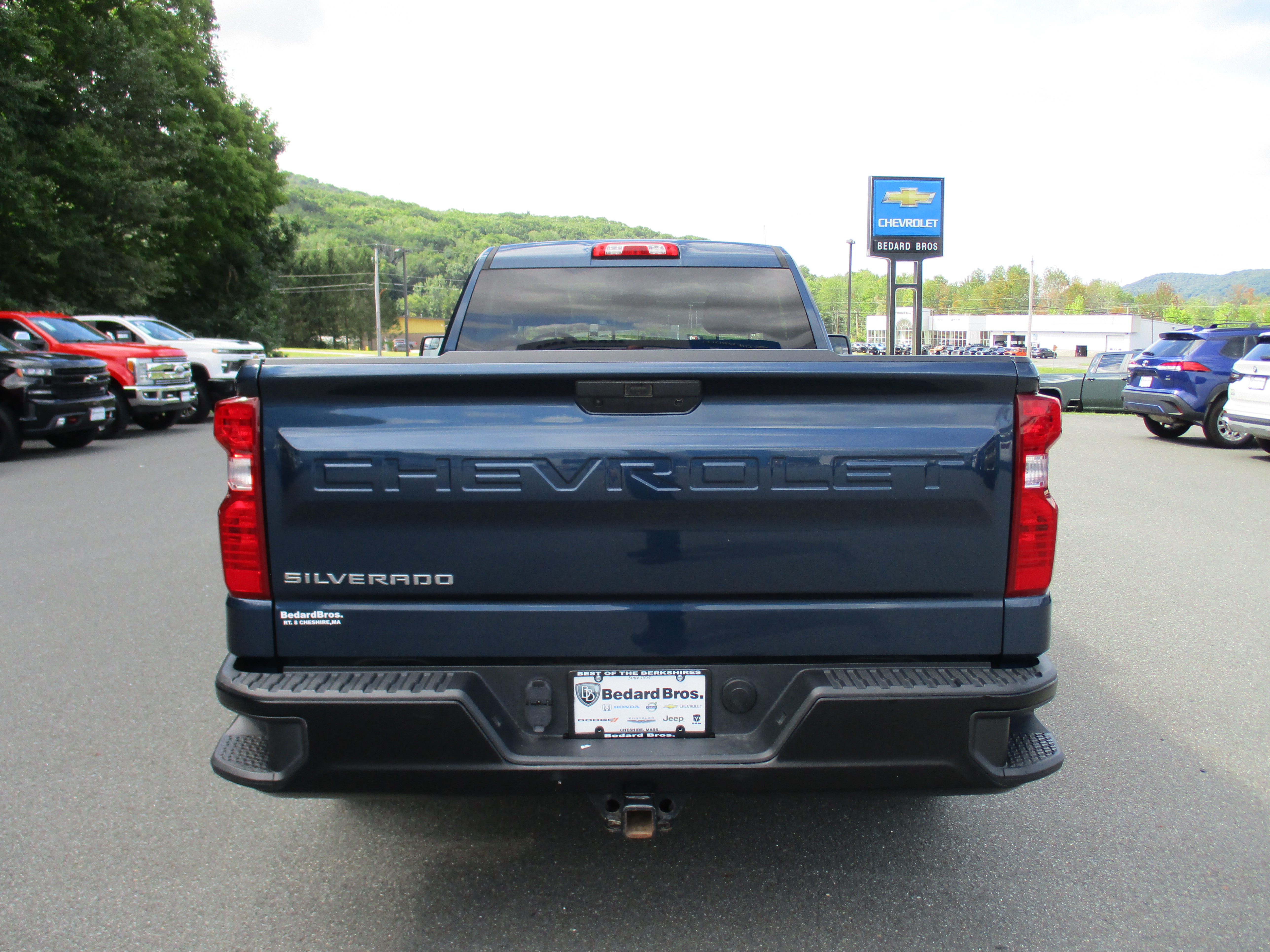 Used 2019 Chevrolet Silverado 1500 W/T w/ WT Convenience Package AWD/4WD image 5