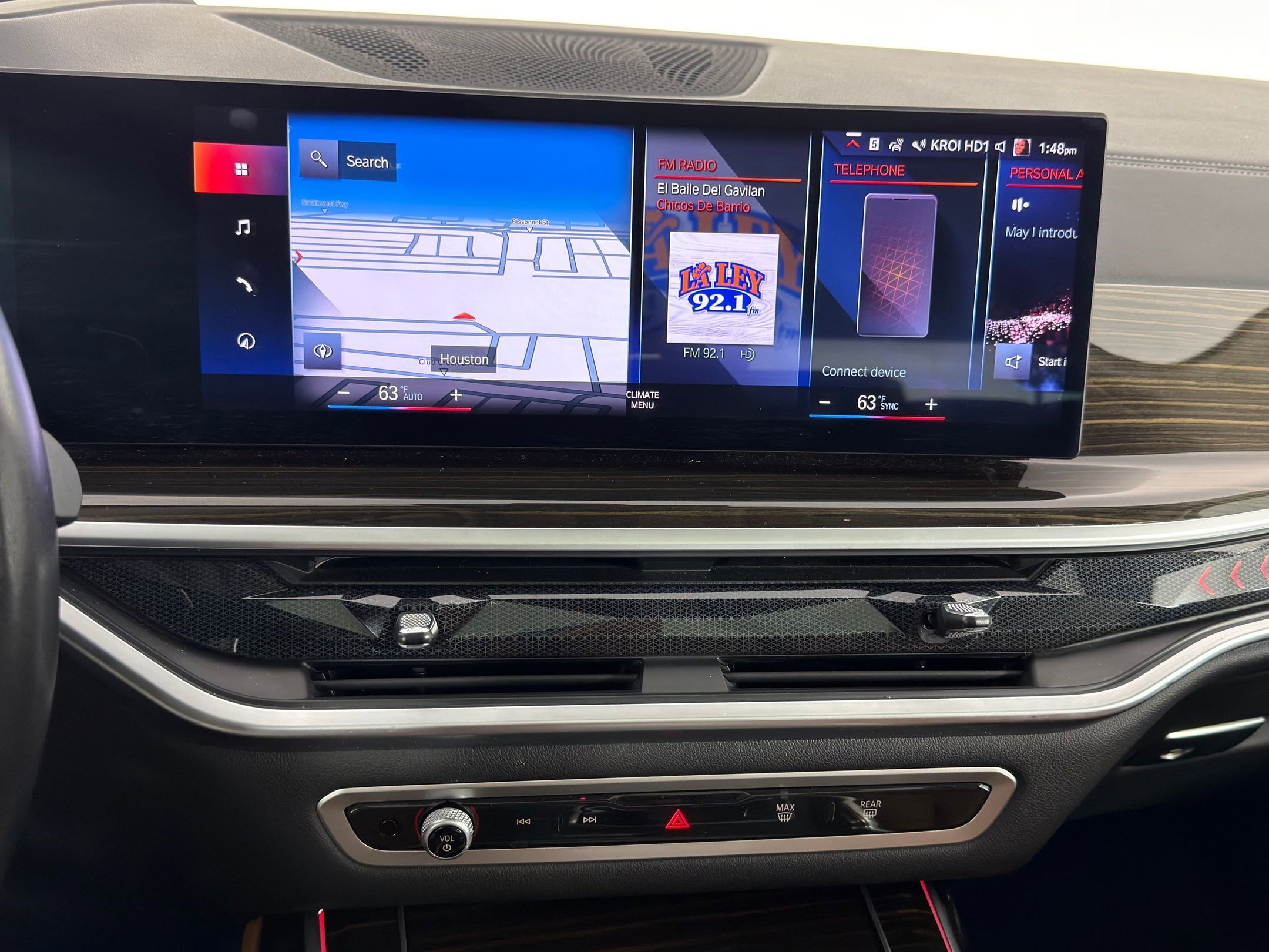 Used 2023 BMW X7 xDrive40i w/ Premium Package image 23