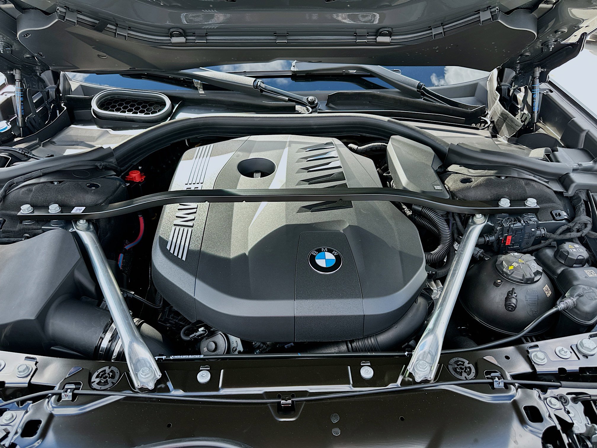 New 2026 BMW 740i w/ Premium Package image 26