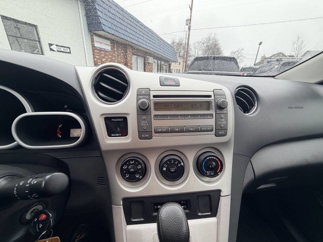 Used 2009 Toyota Matrix image 12