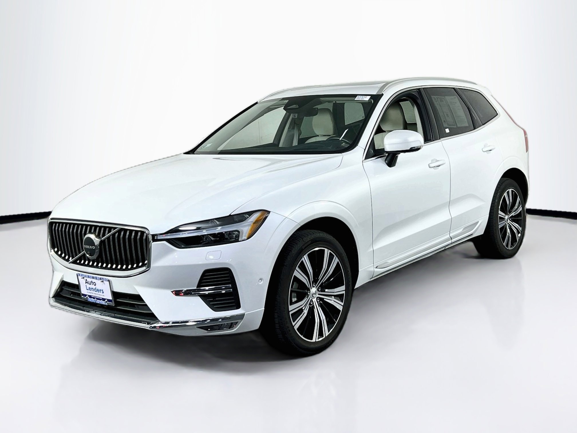 Used 2022 Volvo XC60 B5 Inscription w/ Advanced Package