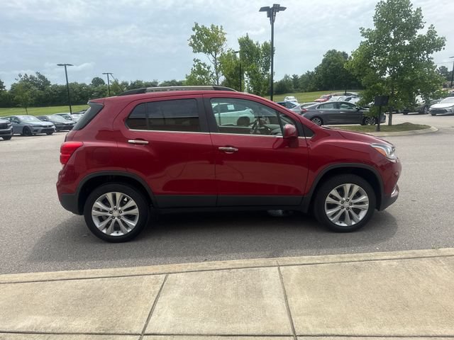 Used 2020 Chevrolet Trax Premier AWD/4WD image 5