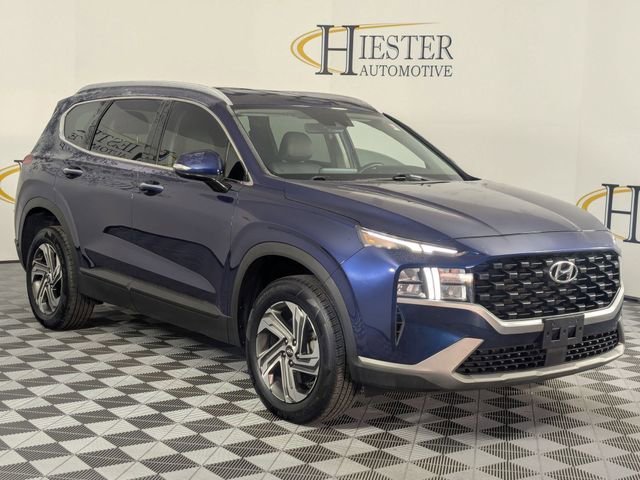 Used 2023 Hyundai Santa Fe SEL image 2