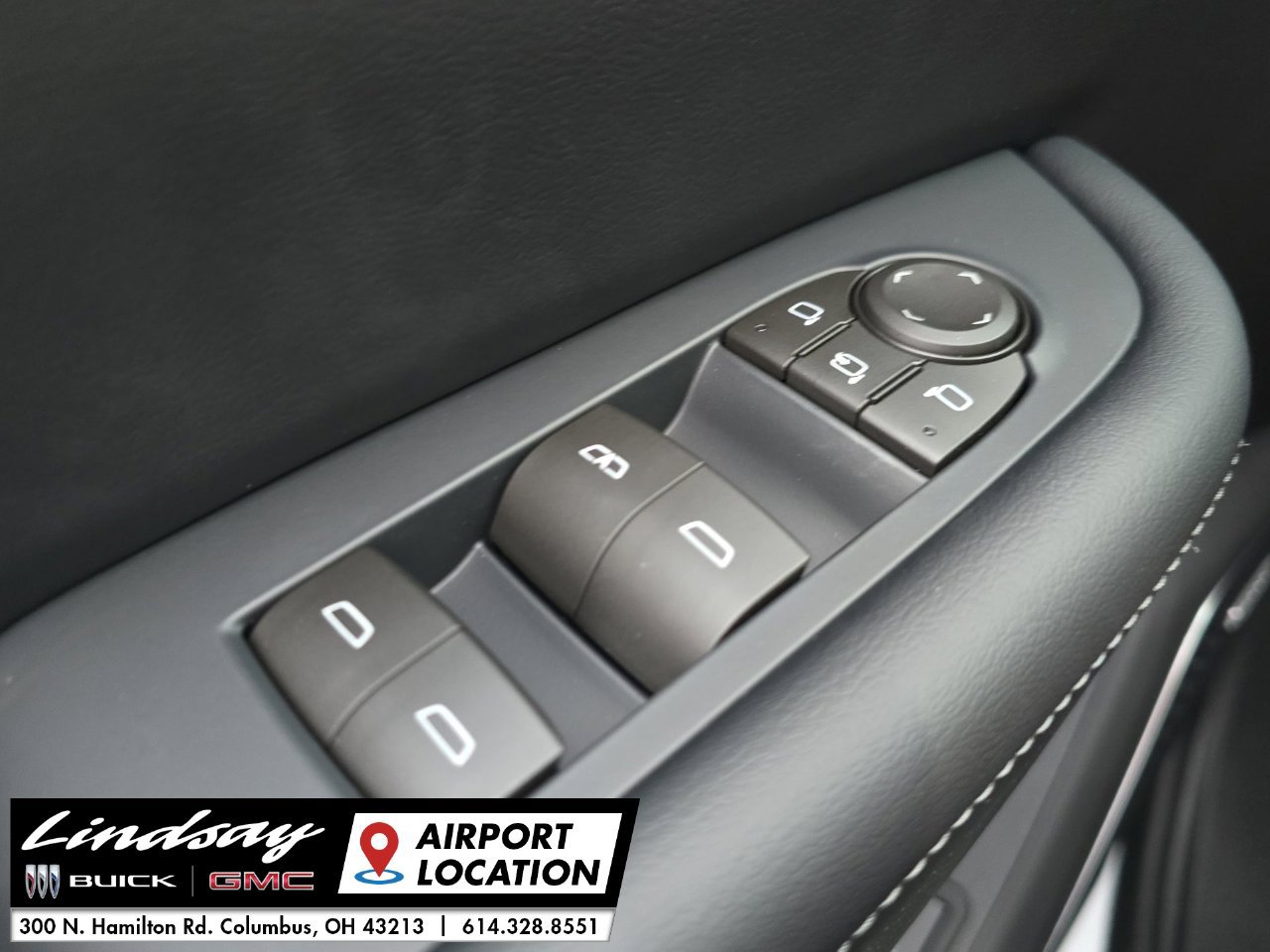 New 2027 Buick Enclave Preferred w/ LPO, Floor Liner Package FWD image 24