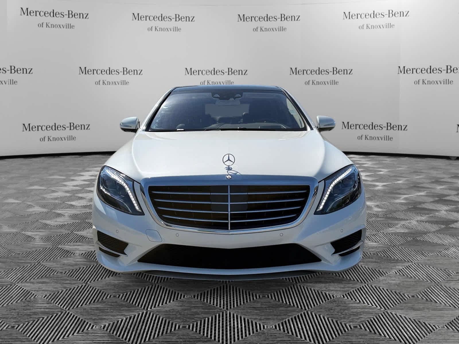 Used 2016 Mercedes-Benz S 550 4MATIC Sedan image 8