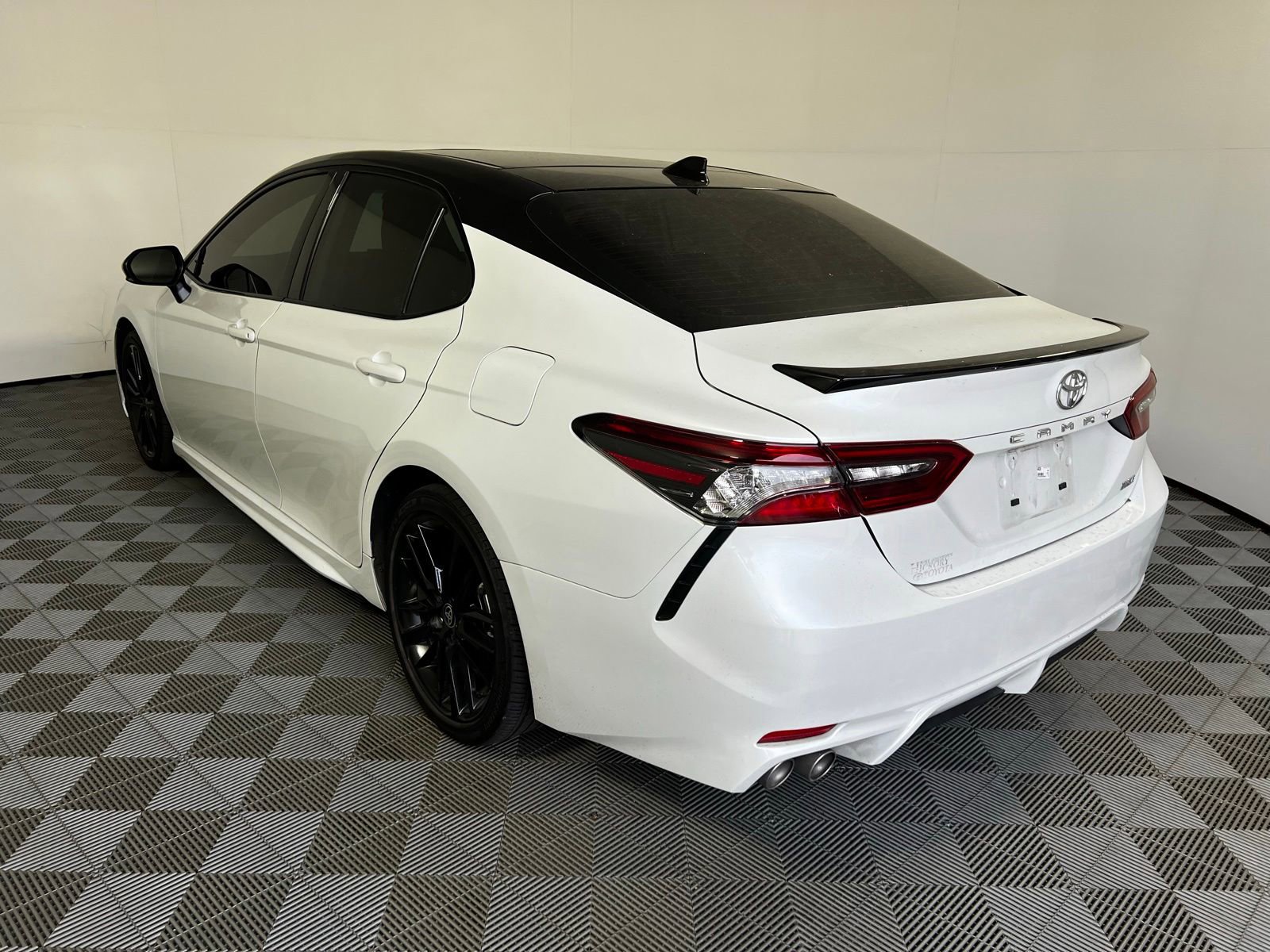 Used 2024 Toyota Camry XSE w/ Navigation Package FWD image 7