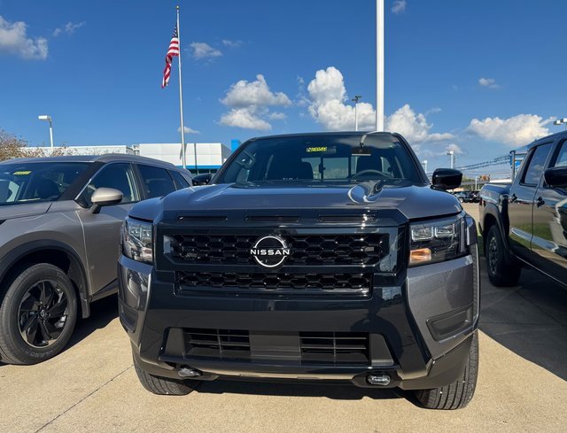 New 2026 Nissan Frontier SV image 3