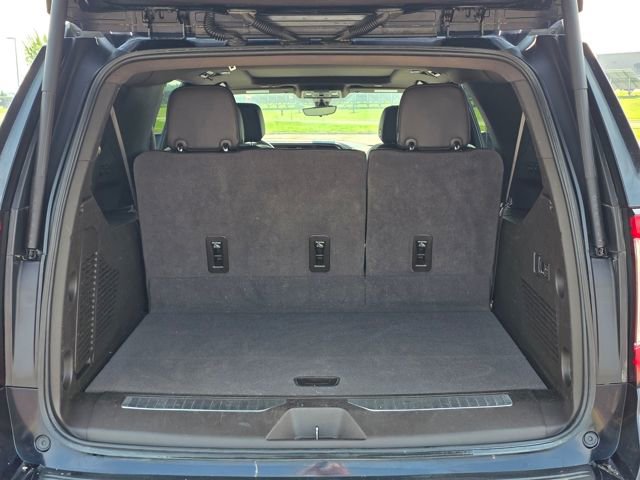 Used 2022 GMC Yukon XL Denali w/ Denali Premium Package image 32