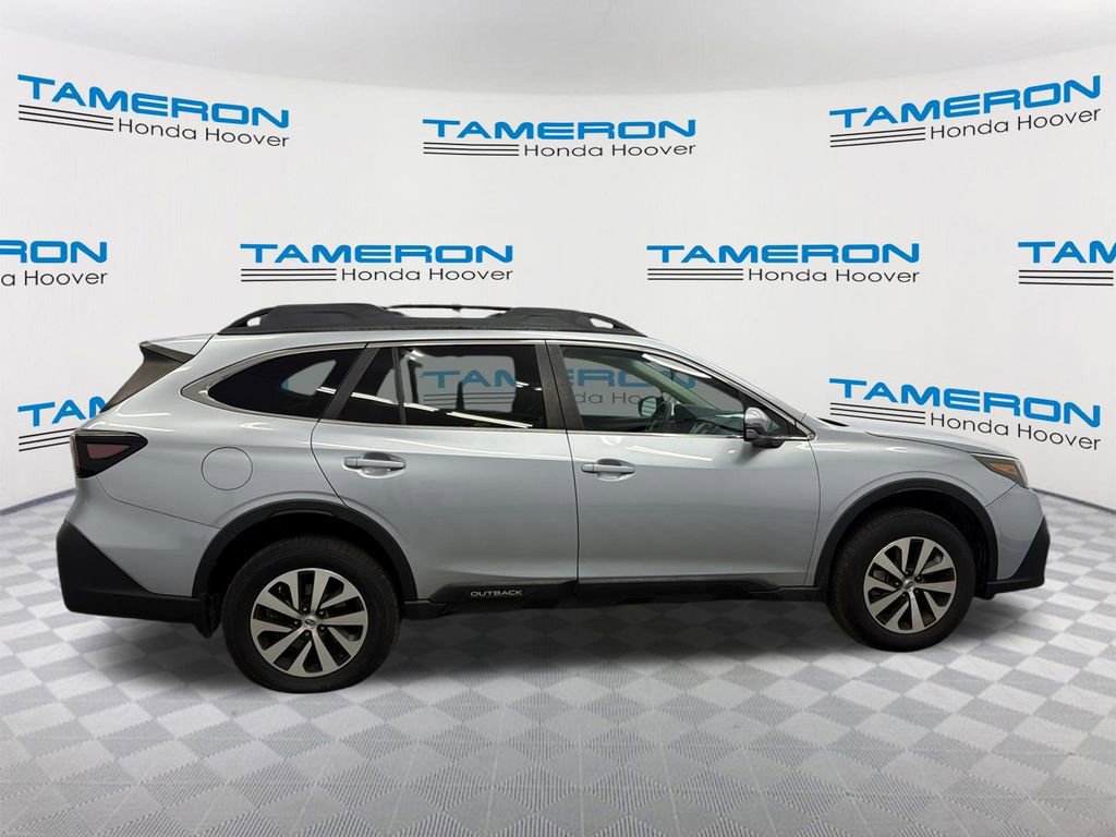 Used 2020 Subaru Outback Premium image 6