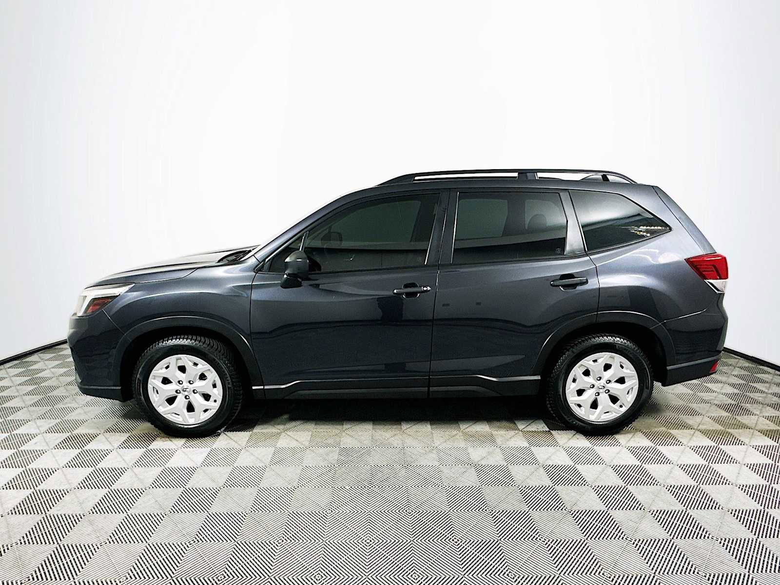 Used 2019 Subaru Forester w/ Alloy Wheel Package image 4