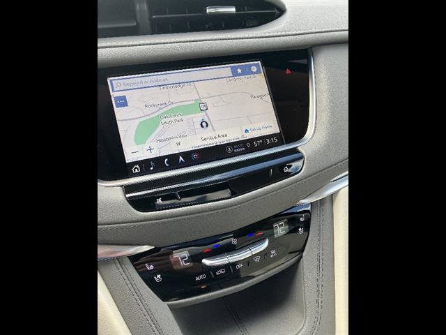 Certified 2024 Cadillac XT5 Premium Luxury w/ Technology Package AWD/4WD image 17