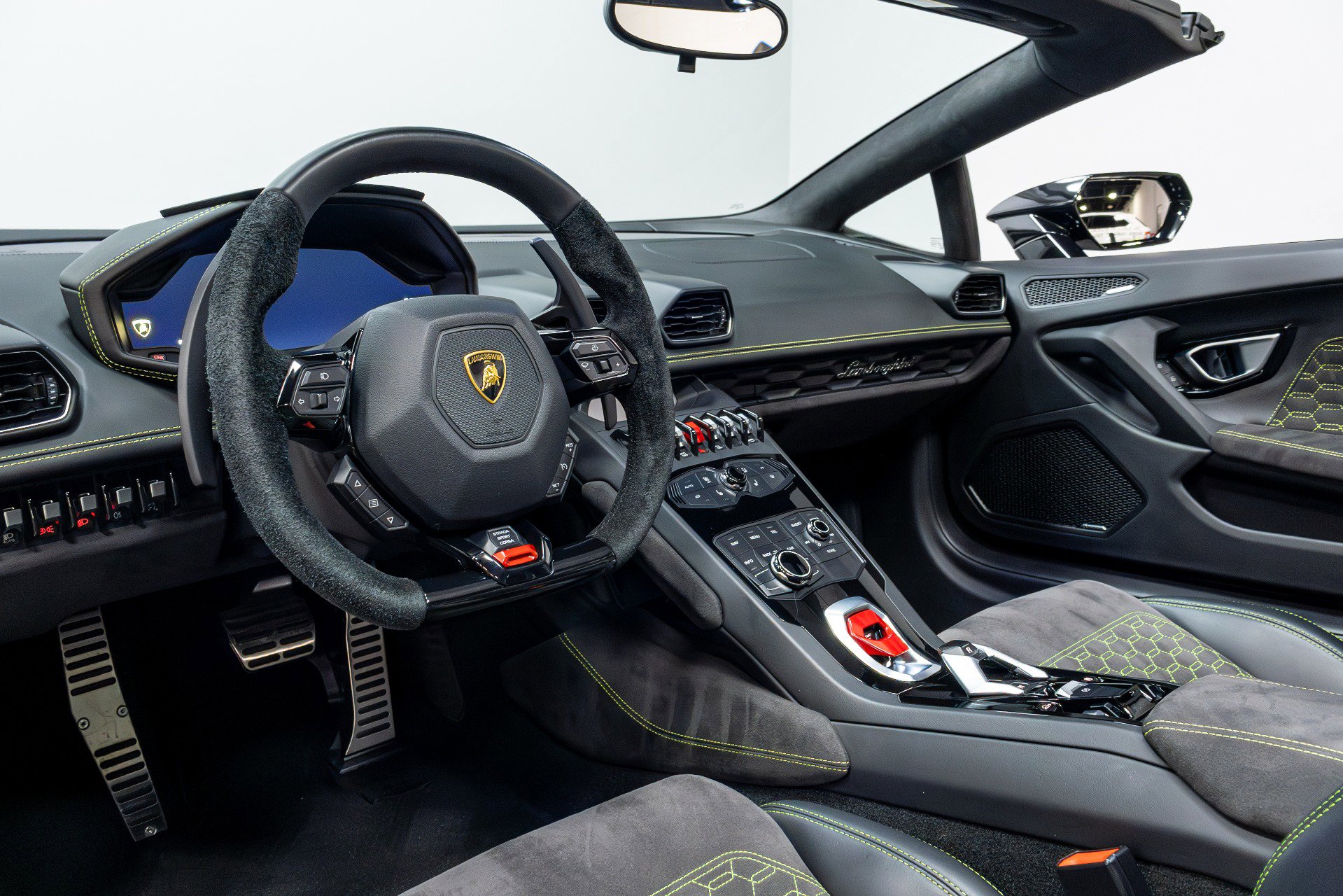 Used 2017 Lamborghini Huracan LP 610-4 image 10